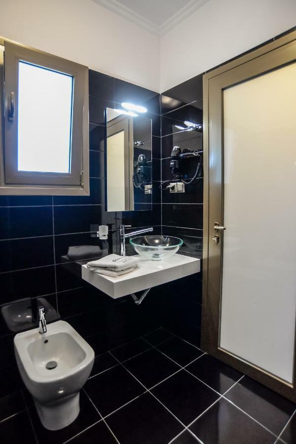 Royalty Suites Loft 尼基季 外观 照片