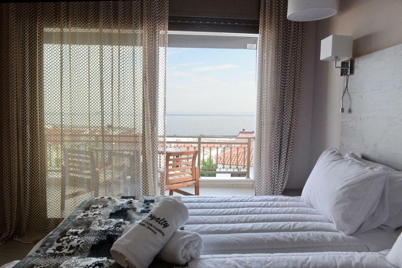 Royalty Suites Loft 尼基季 外观 照片